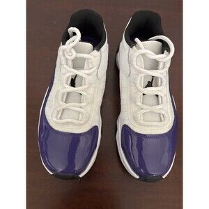 Air Jordan Low Rise "White Field Purple" Active Sports, school or Stylish SZ 4Y